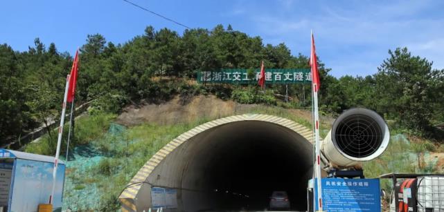 秦岭隧道发生交通事故，最新进展情况全面报道